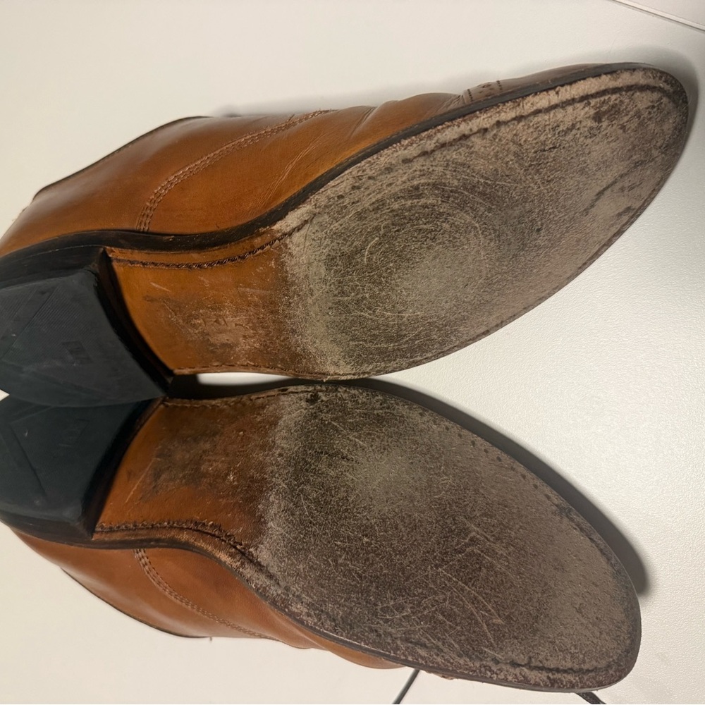 Allen Edmonds Fifth Avenue Leather Oxfords - Picture 4 of 7